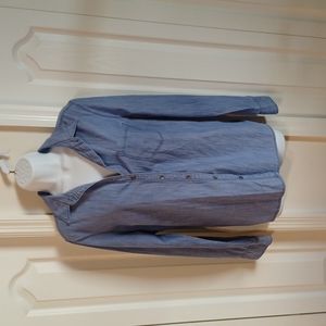 NWOT. Old Navy medium wash jean button down shirt